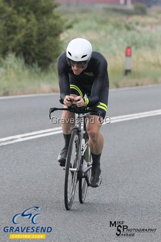 20180807-0213.jpg - GCC Rider Neil Harrigan at GCC Evening 10 Time Trial 07-Aug-2018.  Isle of Grain, Kent.