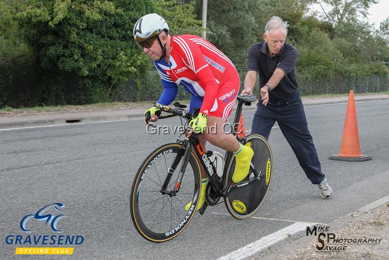 20180814-0075.jpg - Kassei Rider Graham Strugnell at GCC Evening 10 Time Trial 14-Aug-2018.  Isle of Grain, Kent.