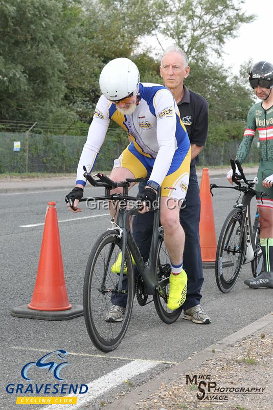 20180814-0087.jpg - CC Bexley Rider Mark Starbuck at GCC Evening 10 Time Trial 14-Aug-2018.  Isle of Grain, Kent.