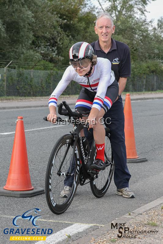 20180814-0165.jpg - Woolwich CC Rider Matthew Robertson at GCC Evening 10 Time Trial 14-Aug-2018.  Isle of Grain, Kent.