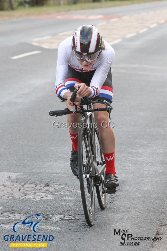 20180814-0363.jpg - Woolwich CC Rider Matthew Robertson at GCC Evening 10 Time Trial 14-Aug-2018.  Isle of Grain, Kent.