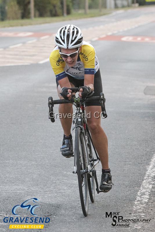 20180814-0373.jpg - GCC Rider Kate Savage at GCC Evening 10 Time Trial 14-Aug-2018.  Isle of Grain, Kent.