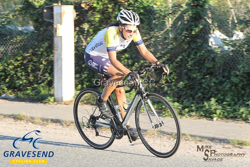 20180821-0045.jpg - GCC Rider Kate Savage at GCC Evening 10 Time Trial 21-August-2018.  Isle of Grain, Kent.