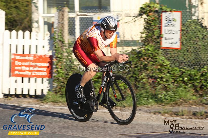 20180821-0070.jpg - Catford CC Rider A Beswetherick at GCC Evening 10 Time Trial 21-August-2018.  Isle of Grain, Kent.