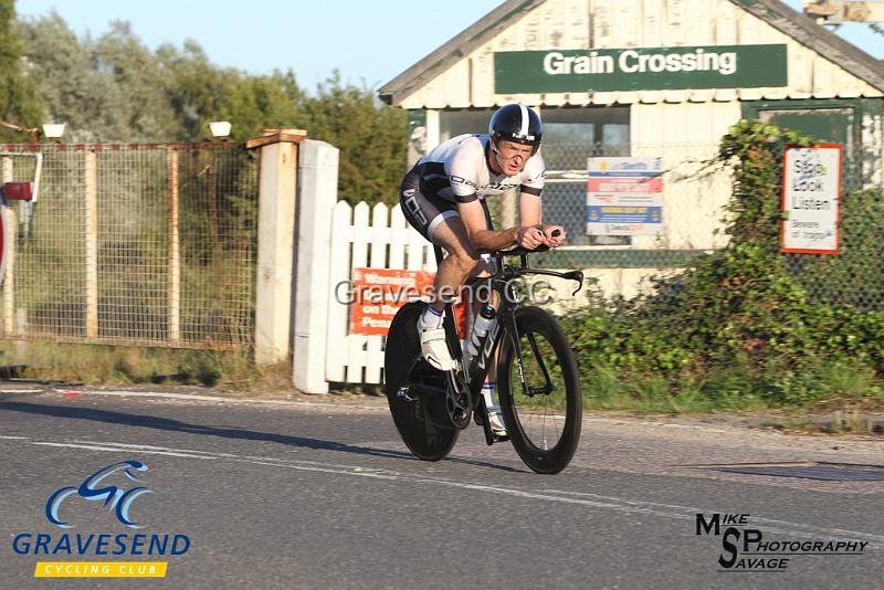20180821-0166.jpg - VO2 Max Racing Rider Craig Ormiston at GCC Evening 10 Time Trial 21-August-2018.  Isle of Grain, Kent.