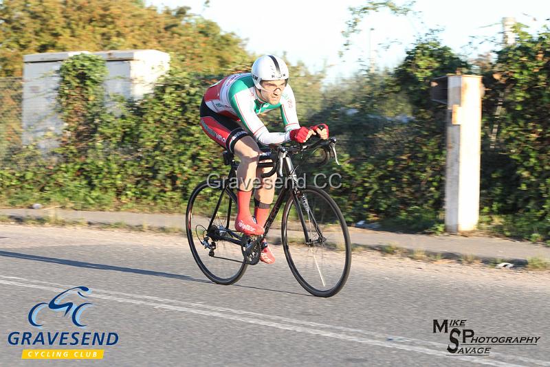 20180821-0244.jpg - Medway Velo Rider Steven Melia-Chamberlain at GCC Evening 10 Time Trial 21-August-2018.  Isle of Grain, Kent.