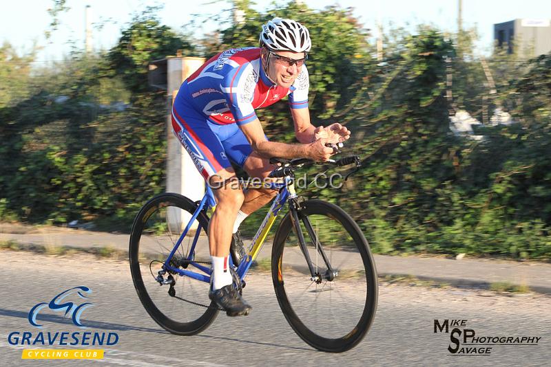 20180821-0287.jpg - GCC Rider Reg Smith at GCC Evening 10 Time Trial 21-August-2018.  Isle of Grain, Kent.