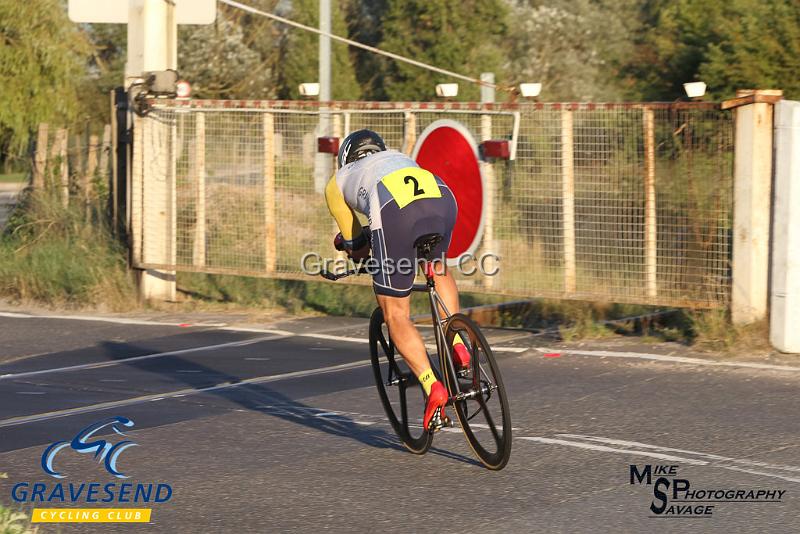 20180821-0305.jpg - GCC Rider Bob Wilson at GCC Evening 10 Time Trial 21-August-2018.  Isle of Grain, Kent.