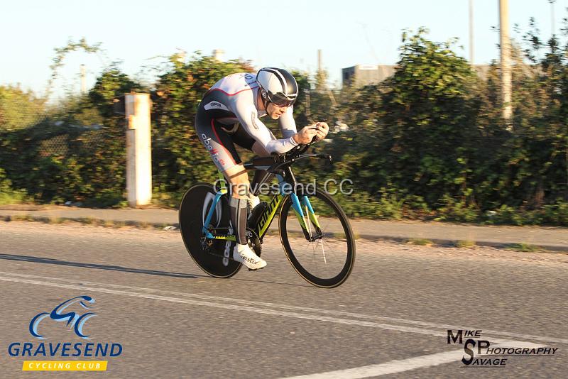 20180821-0327.jpg - Abellio SFA CC Rider Mark Baker at GCC Evening 10 Time Trial 21-August-2018.  Isle of Grain, Kent.