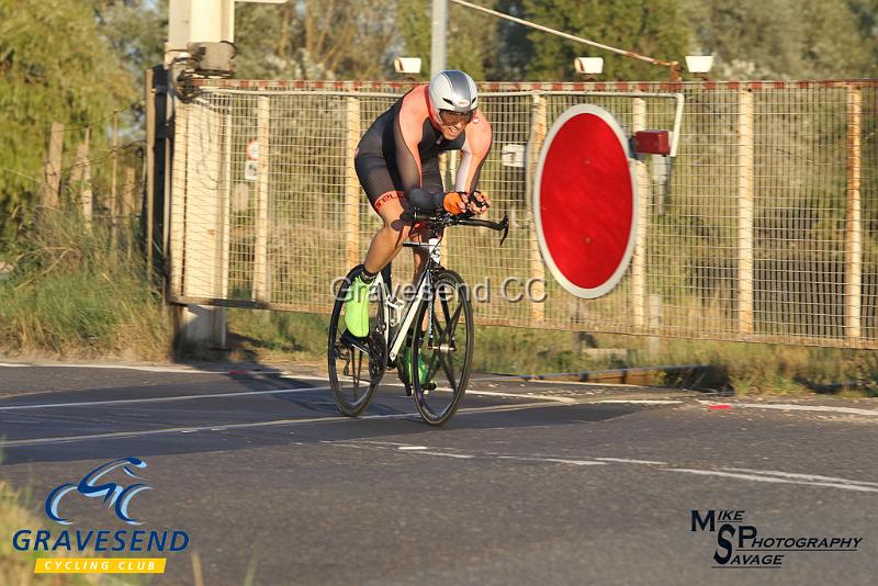 20180821-0350.jpg - Wigmore CC Rider David Bishop at GCC Evening 10 Time Trial 21-August-2018.  Isle of Grain, Kent.
