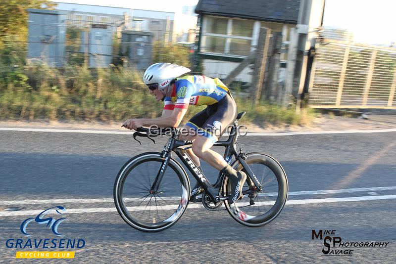 20180821-0371.jpg - Woolwich CC Rider Hugh Smith at GCC Evening 10 Time Trial 21-August-2018.  Isle of Grain, Kent.
