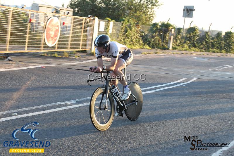 20180821-0466.jpg - VO2 Max Racing Rider Craig Ormiston at GCC Evening 10 Time Trial 21-August-2018.  Isle of Grain, Kent.