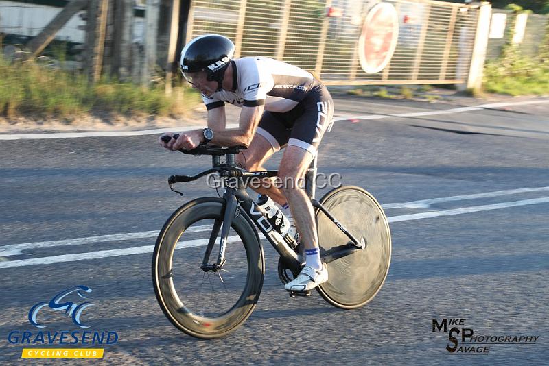 20180821-0467.jpg - VO2 Max Racing Rider Craig Ormiston at GCC Evening 10 Time Trial 21-August-2018.  Isle of Grain, Kent.