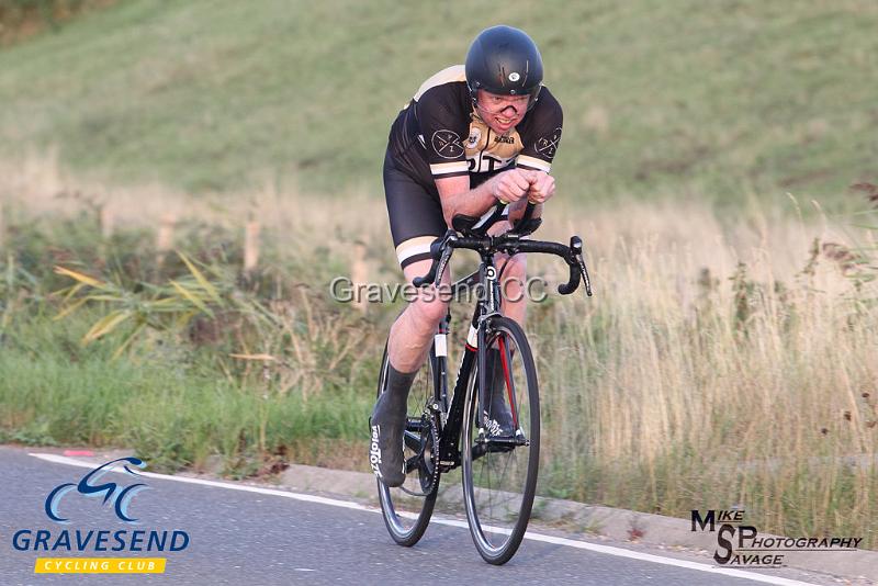 20180828-0068.jpg - PRTZ CC Rider Ross Prielipp at GCC Evening 10 Time Trial 28-August-2018.  Isle of Grain, Kent.