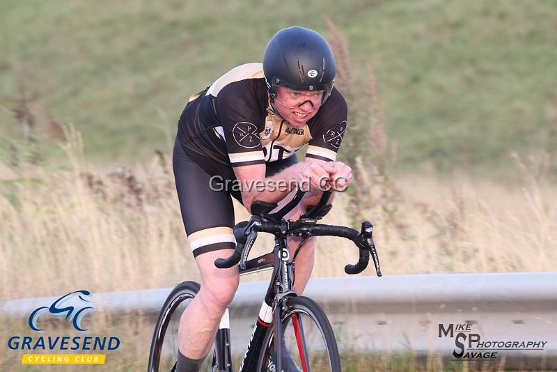 20180828-0072.jpg - PRTZ CC Rider Ross Prielipp at GCC Evening 10 Time Trial 28-August-2018.  Isle of Grain, Kent.