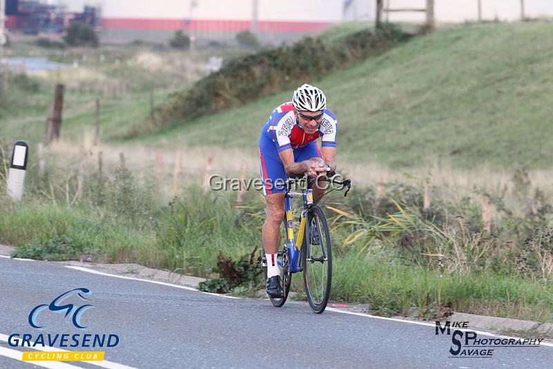 20180828-0278.jpg - GCC Rider Reg Smith at GCC Evening 10 Time Trial 28-August-2018.  Isle of Grain, Kent.