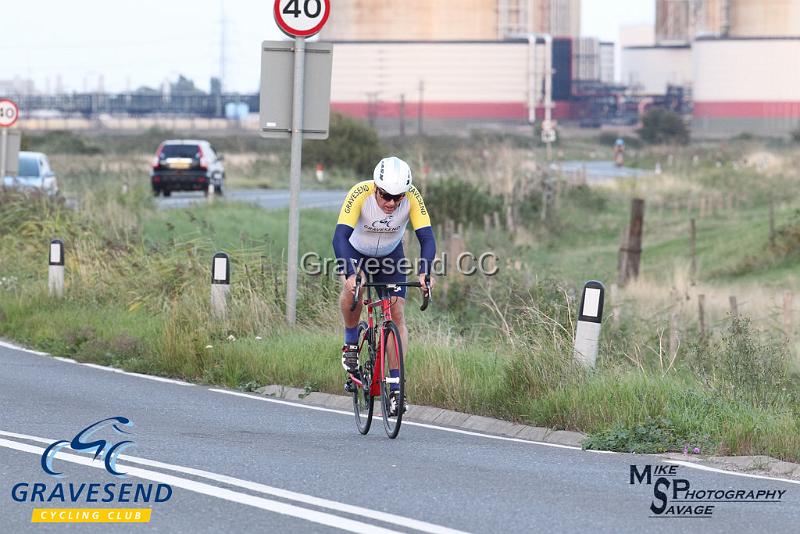 20180828-0295.jpg - GCC Rider Mike Harrington at GCC Evening 10 Time Trial 28-August-2018.  Isle of Grain, Kent.