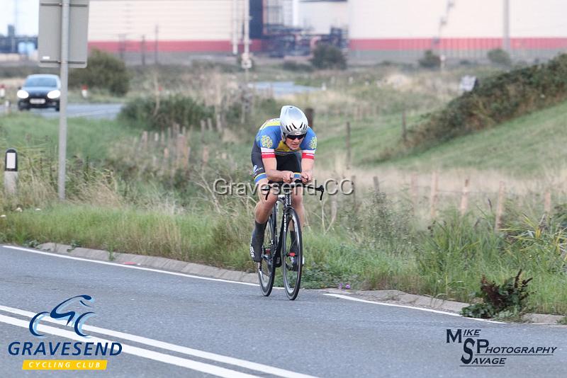 20180828-0350.jpg - Woolwich CC Rider Hugh Smith at GCC Evening 10 Time Trial 28-August-2018.  Isle of Grain, Kent.