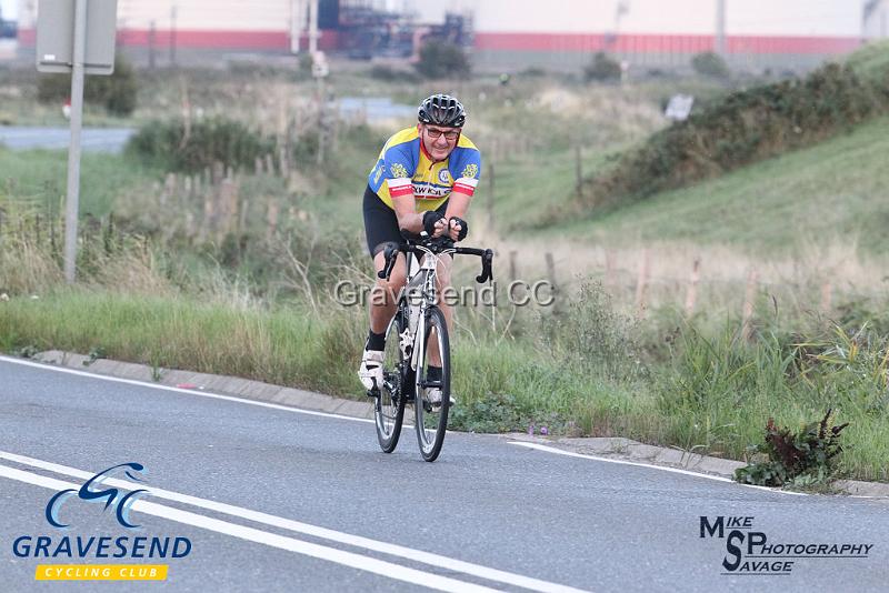 20180828-0453.jpg - Woolwich CC Rider Jon Ives at GCC Evening 10 Time Trial 28-August-2018.  Isle of Grain, Kent.