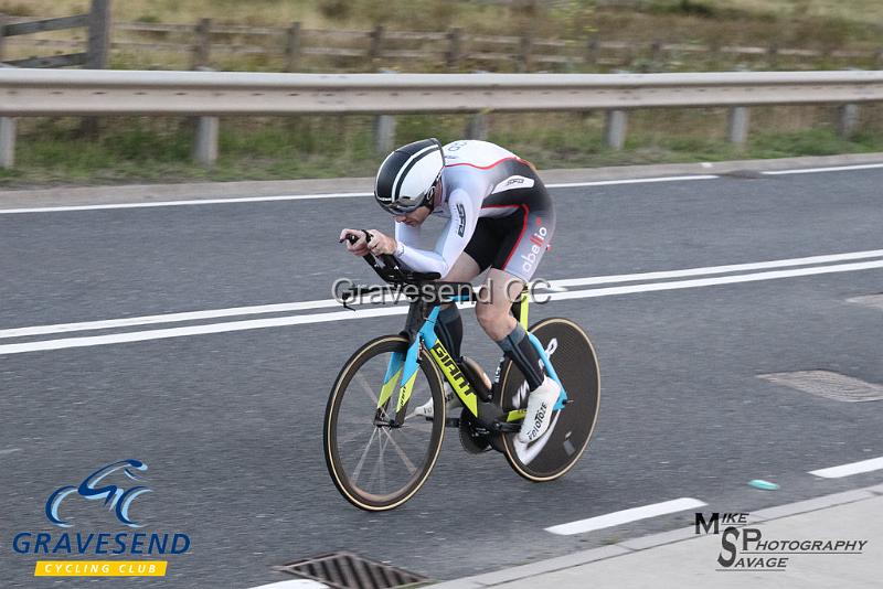 20180828-0555.jpg - Abellio SFA CC Rider Mark Baker at GCC Evening 10 Time Trial 28-August-2018.  Isle of Grain, Kent.