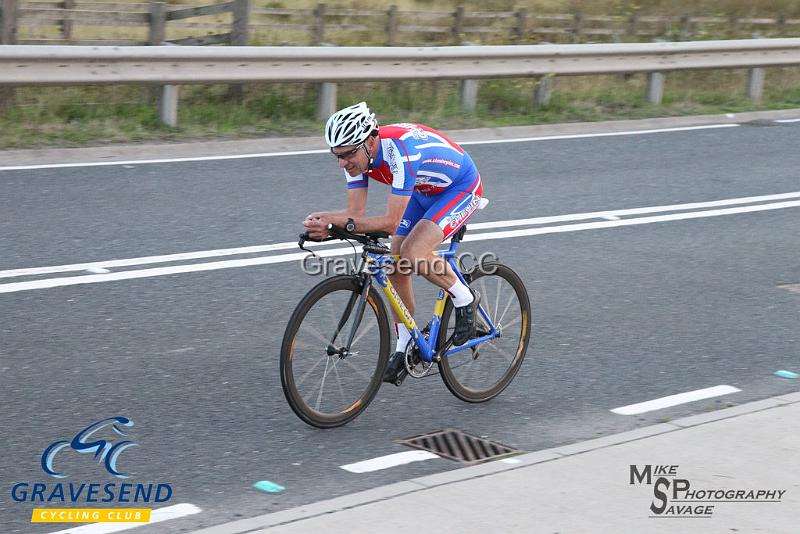 20180828-0570.jpg - GCC Rider Reg Smith at GCC Evening 10 Time Trial 28-August-2018.  Isle of Grain, Kent.