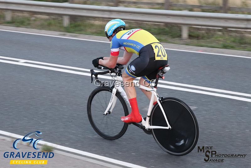 20180828-0591.jpg - Woolwich CC Rider Alex Pearson at GCC Evening 10 Time Trial 28-August-2018.  Isle of Grain, Kent.