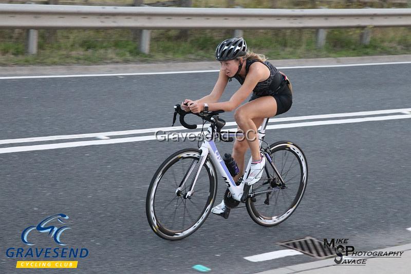 20180828-0646.jpg - Medway Tri Rider Lilly Gibbs at GCC Evening 10 Time Trial 28-August-2018.  Isle of Grain, Kent.