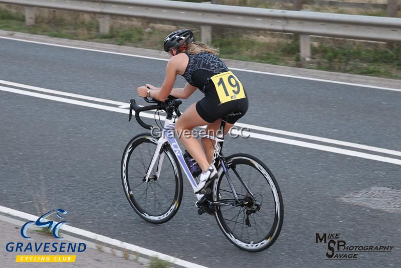 20180828-0657.jpg - Medway Tri Rider Lilly Gibbs at GCC Evening 10 Time Trial 28-August-2018.  Isle of Grain, Kent.