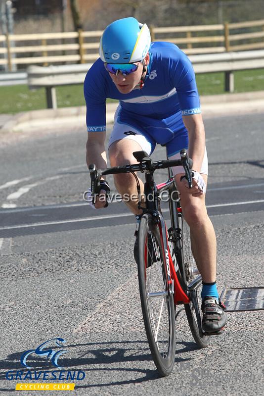 20190324-0531.jpg - Medway Tri Rider Rory Hopcraft at GCC Sunday 10 Time Trial 24-March-2019.  Course Q10/24 Isle of Grain, Kent.