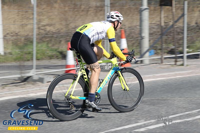 20190324-0692.jpg - GCC Rider Roger Turk at GCC Sunday 10 Time Trial 24-March-2019.  Course Q10/24 Isle of Grain, Kent.