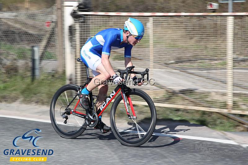 20190324-0701.jpg - Medway Tri Rider Rory Hopcraft at GCC Sunday 10 Time Trial 24-March-2019.  Course Q10/24 Isle of Grain, Kent.
