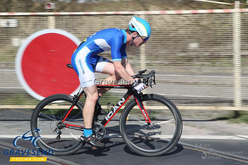 20190324-0703.jpg - Medway Tri Rider Rory Hopcraft at GCC Sunday 10 Time Trial 24-March-2019.  Course Q10/24 Isle of Grain, Kent.