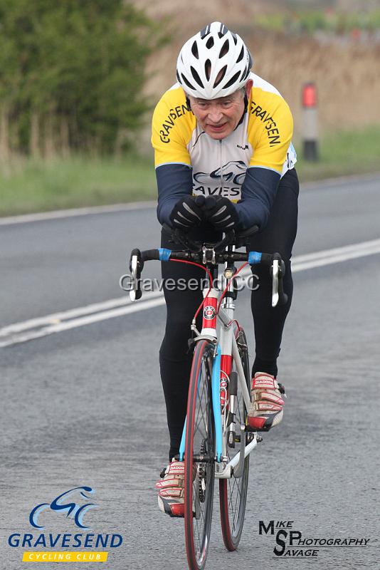 20190409-0015.jpg - GCC Rider Keith Ward at GCC Evening 10 Time Trial 09-April-2019.  Course Q10/24 Isle of Grain, Kent.