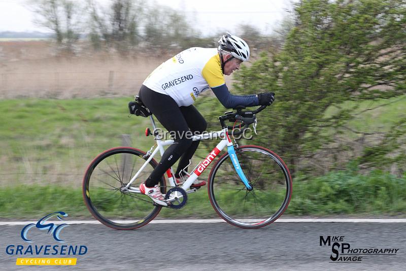 20190409-0109.jpg - GCC Rider Keith Ward at GCC Evening 10 Time Trial 09-April-2019.  Course Q10/24 Isle of Grain, Kent.