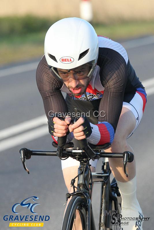 20190430-0012.jpg - Sheppey Velo Rider Alex Woolley at GCC Evening 10 Time Trial 30-April-2019.  Course Q10/24 Isle of Grain, Kent.