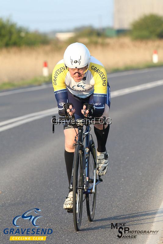 20190430-0107.jpg - GCC Rider James Smith at GCC Evening 10 Time Trial 30-April-2019.  Course Q10/24 Isle of Grain, Kent.