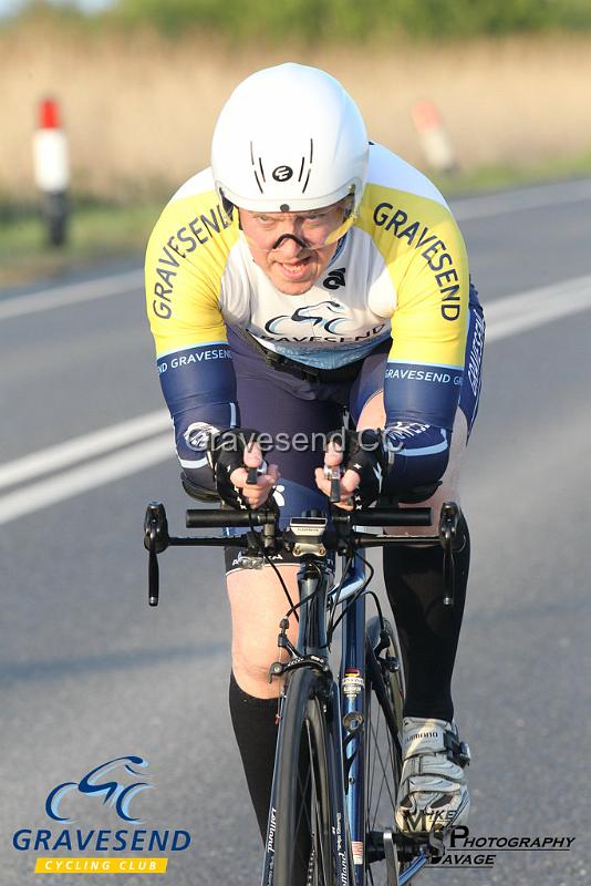 20190430-0113.jpg - GCC Rider James Smith at GCC Evening 10 Time Trial 30-April-2019.  Course Q10/24 Isle of Grain, Kent.