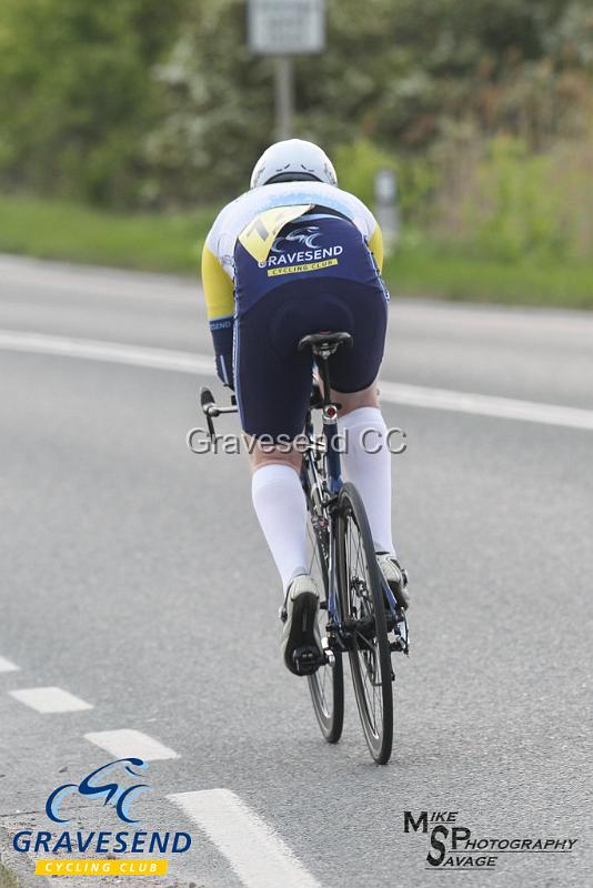 20190507-0163.jpg - GCC Rider James Smith at GCC Evening 10 Time Trial 07-May-2019.  Course Q10/24 Isle of Grain, Kent.
