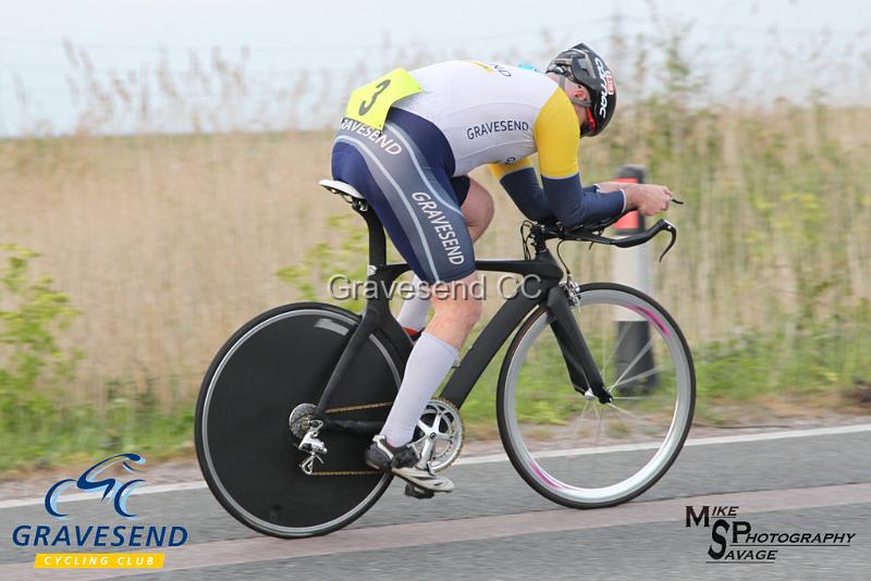 20190507-0206.jpg - GCC Rider Luke Harrington at GCC Evening 10 Time Trial 07-May-2019.  Course Q10/24 Isle of Grain, Kent.