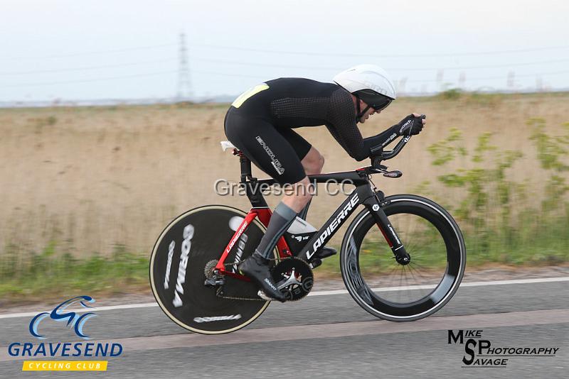 20190507-0222.jpg - Colour-Tech RT Rider Martin Jones at GCC Evening 10 Time Trial 07-May-2019.  Course Q10/24 Isle of Grain, Kent.