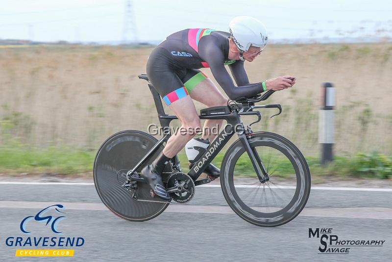 20190507-0340.jpg - CASP Rider James Amy at GCC Evening 10 Time Trial 07-May-2019.  Course Q10/24 Isle of Grain, Kent.