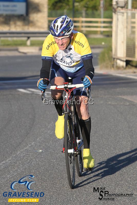 20190514-0018.jpg - GCC Rider Mike Coulter at GCC Evening 10 Time Trial 14-May-2019.  Course Q10/24 Isle of Grain, Kent.