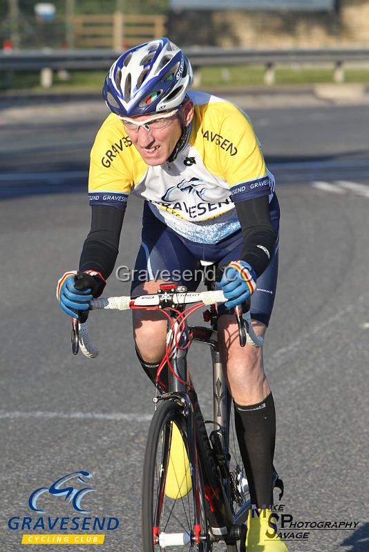 20190514-0022.jpg - GCC Rider Mike Coulter at GCC Evening 10 Time Trial 14-May-2019.  Course Q10/24 Isle of Grain, Kent.