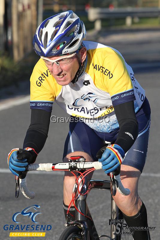 20190514-0024.jpg - GCC Rider Mike Coulter at GCC Evening 10 Time Trial 14-May-2019.  Course Q10/24 Isle of Grain, Kent.