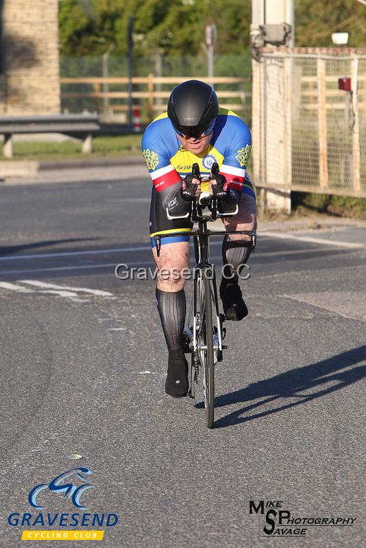 20190514-0033.jpg - Woolwich CC Rider Gary Ricks at GCC Evening 10 Time Trial 14-May-2019.  Course Q10/24 Isle of Grain, Kent.