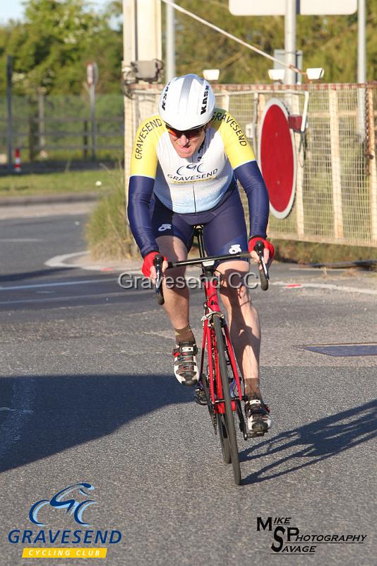 20190514-0129.jpg - GCC Rider Mike Harrington at GCC Evening 10 Time Trial 14-May-2019.  Course Q10/24 Isle of Grain, Kent.