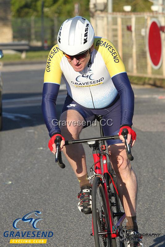 20190514-0133.jpg - GCC Rider Mike Harrington at GCC Evening 10 Time Trial 14-May-2019.  Course Q10/24 Isle of Grain, Kent.