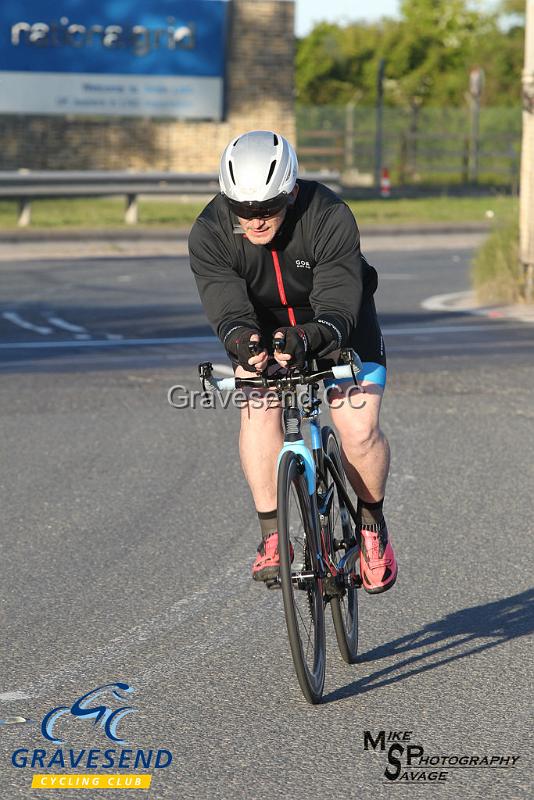20190514-0160.jpg - Medway Tri Rider Leigh Stace at GCC Evening 10 Time Trial 14-May-2019.  Course Q10/24 Isle of Grain, Kent.