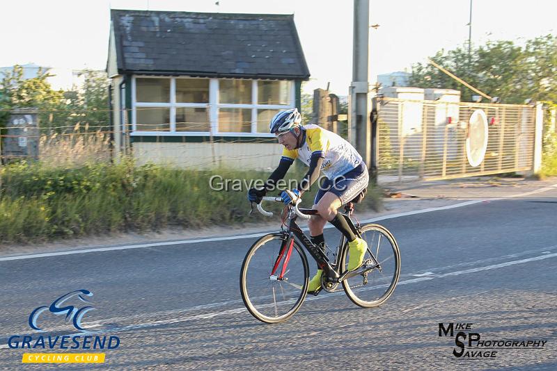 20190514-0197.jpg - GCC Rider Mike Coulter at GCC Evening 10 Time Trial 14-May-2019.  Course Q10/24 Isle of Grain, Kent.