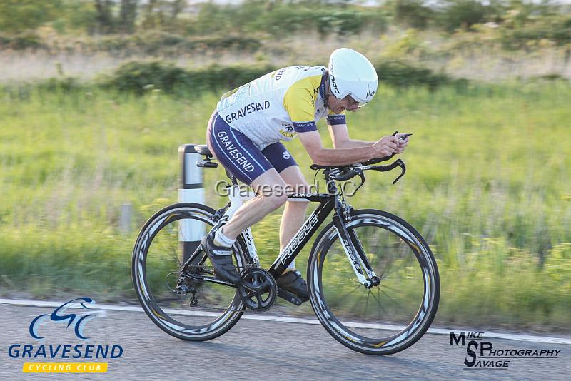 20190528-0203.jpg - GCC Rider Dave Barnes at GCC Evening 10 Time Trial 28-May-2019.  Course Q10/24 Isle of Grain, Kent.